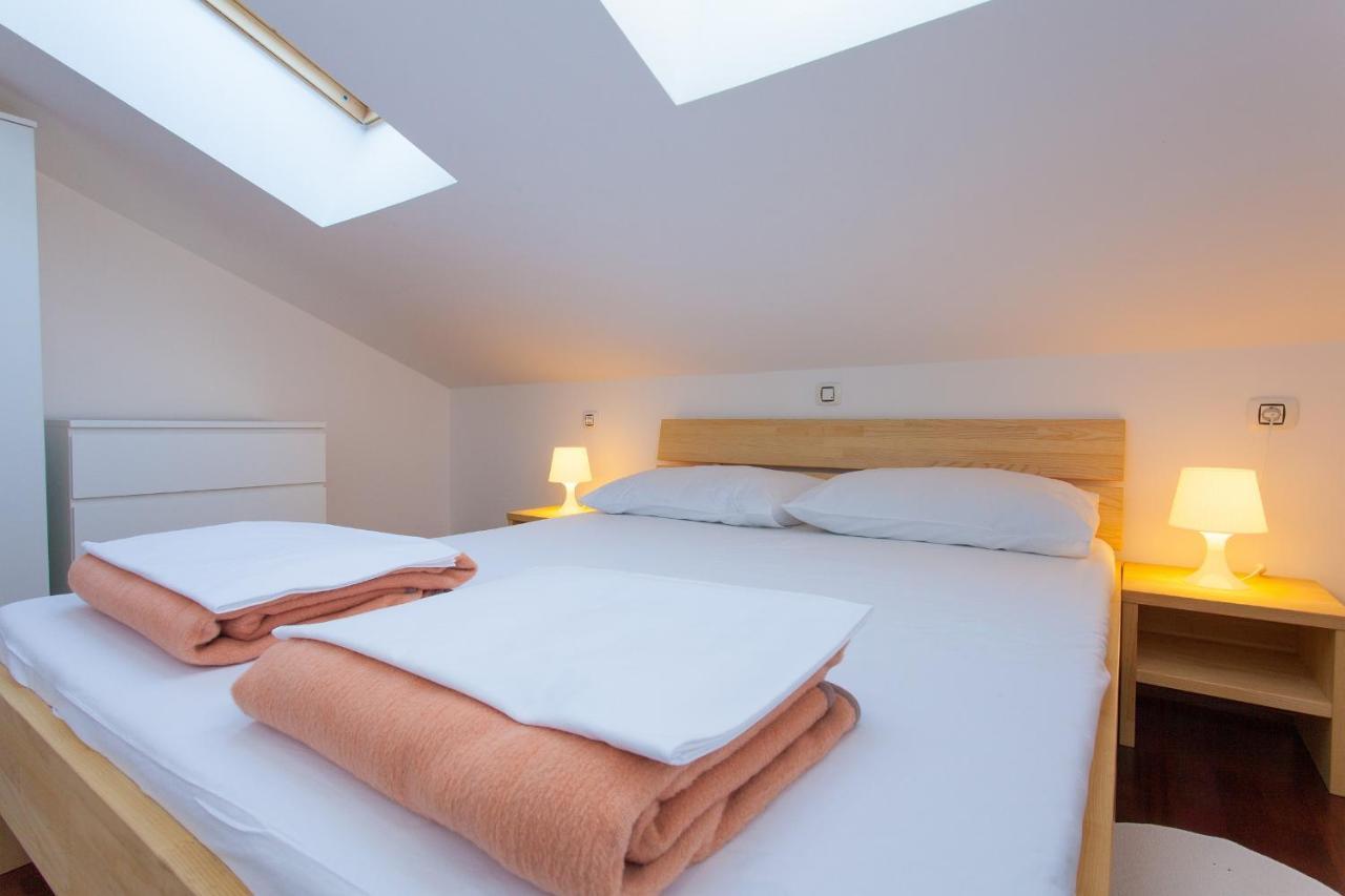Bed&Breakfast Lucija Bed & Breakfast ปูนัต ภายนอก รูปภาพ