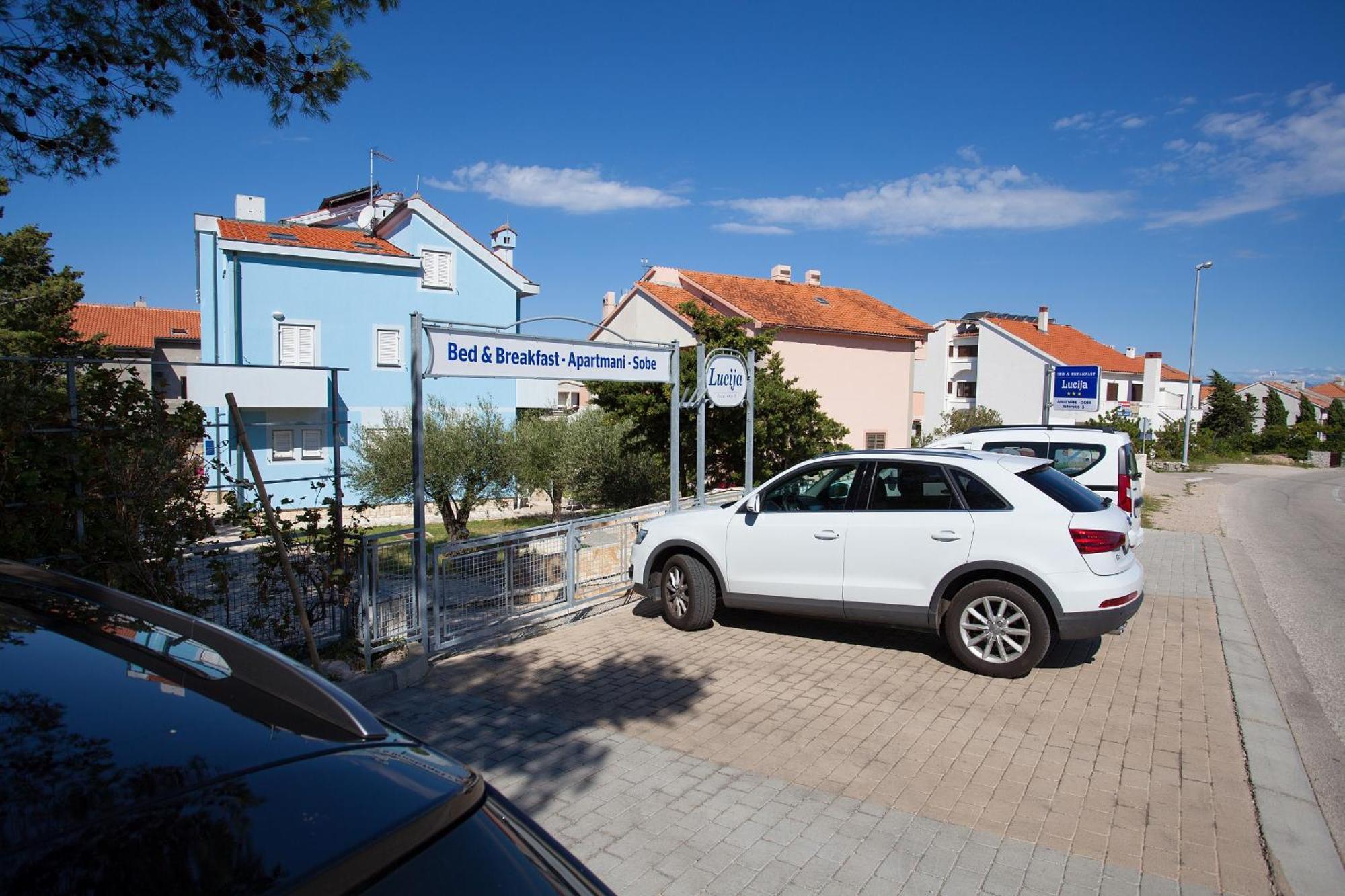 Bed&Breakfast Lucija Bed & Breakfast ปูนัต ภายนอก รูปภาพ
