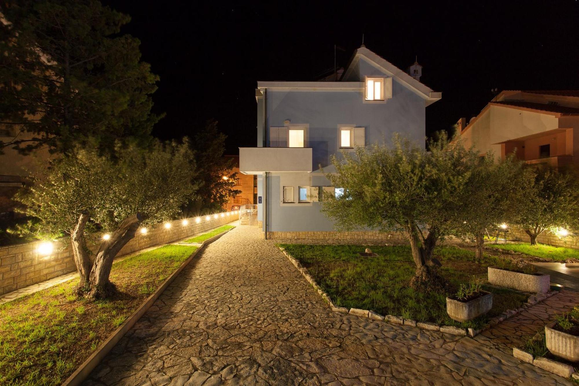 Bed&Breakfast Lucija Bed & Breakfast ปูนัต ภายนอก รูปภาพ